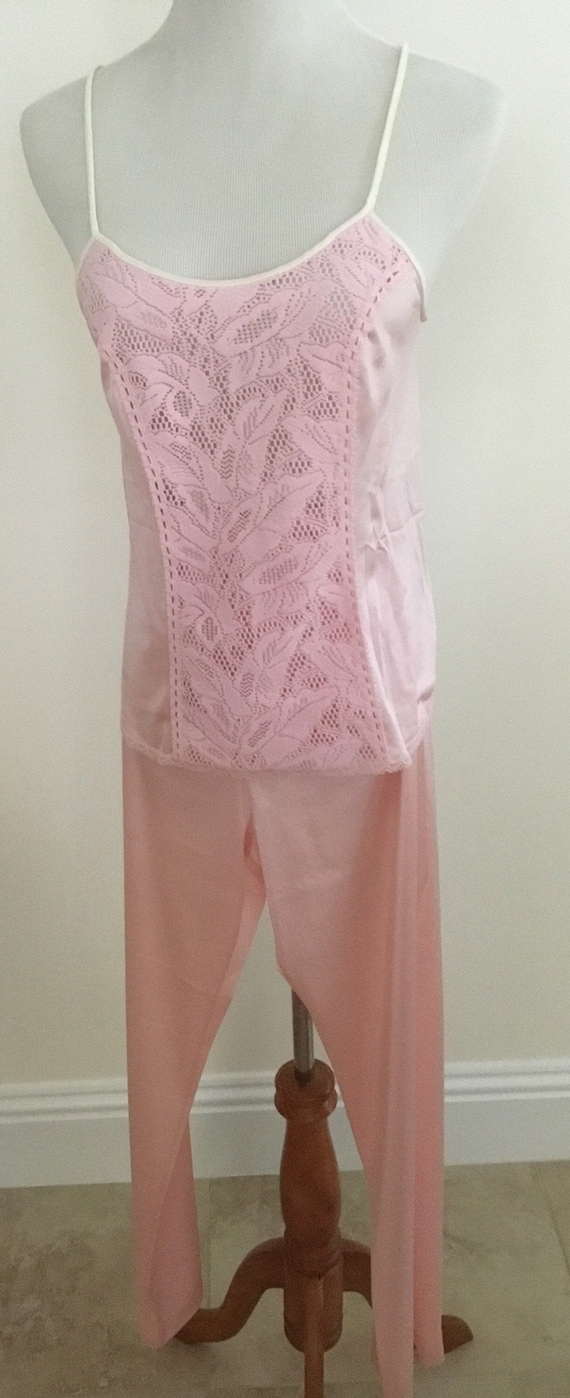 Vanity Fair vintage Pink 3 piece Pajama Set Camis… - image 7
