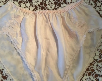 Vintage Barbizon tap pants panties pink satin large