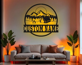 Letrero de fogata personalizado con LED, arte de pared metálico, decoración personalizada para campistas, regalo de camping para parejas, letrero de aventura al aire libre