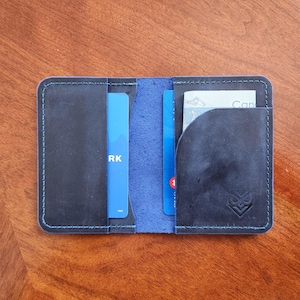 Portefeuille en cuir de qualité bleu roi, Porte-cartes à volet fait main, minimaliste, cadeau homme & femme, Maroquinerie, cuir cousu main