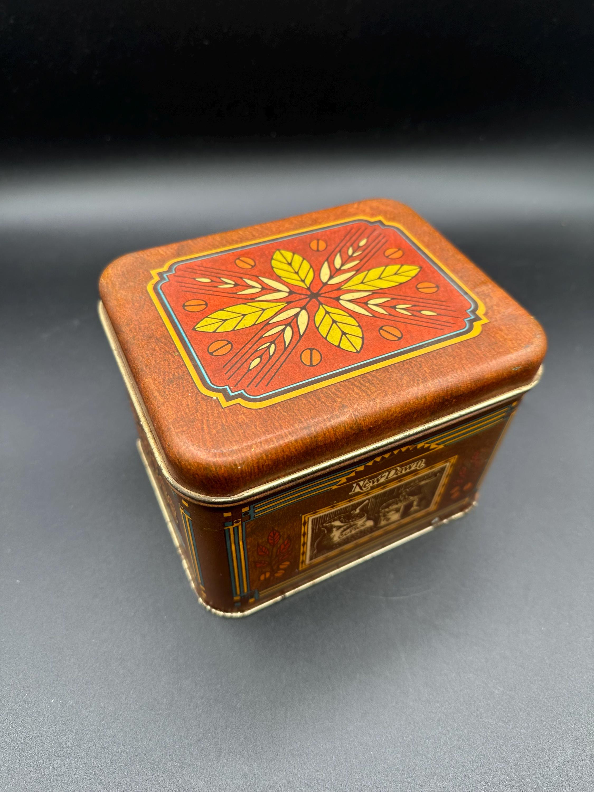 Vintage Cheinco Housewares 