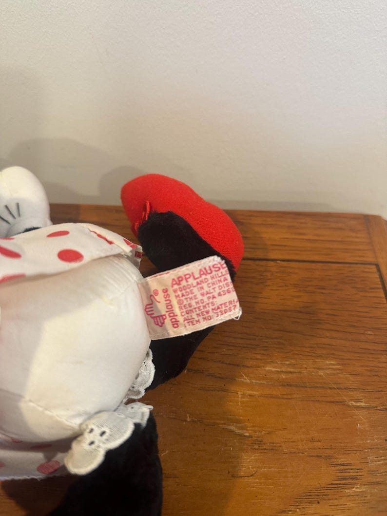 Peluche vintage de Minnie Mouse de Disney con puré de manzana imagen 3