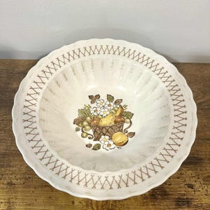 Fruit Serving Bowl, Vintage Vernon Ware Metlox 9-Inch Pattern