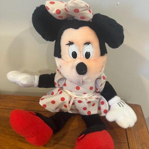 Peluche vintage de Minnie Mouse de Disney con puré de manzana imagen 2