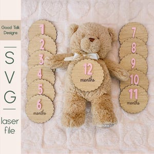 Jalon bébé SVG - disques mensuels festonnés pour la découpe laser - fichier de gravure et de découpe - souvenir en bois ou acrylique - téléchargement numérique