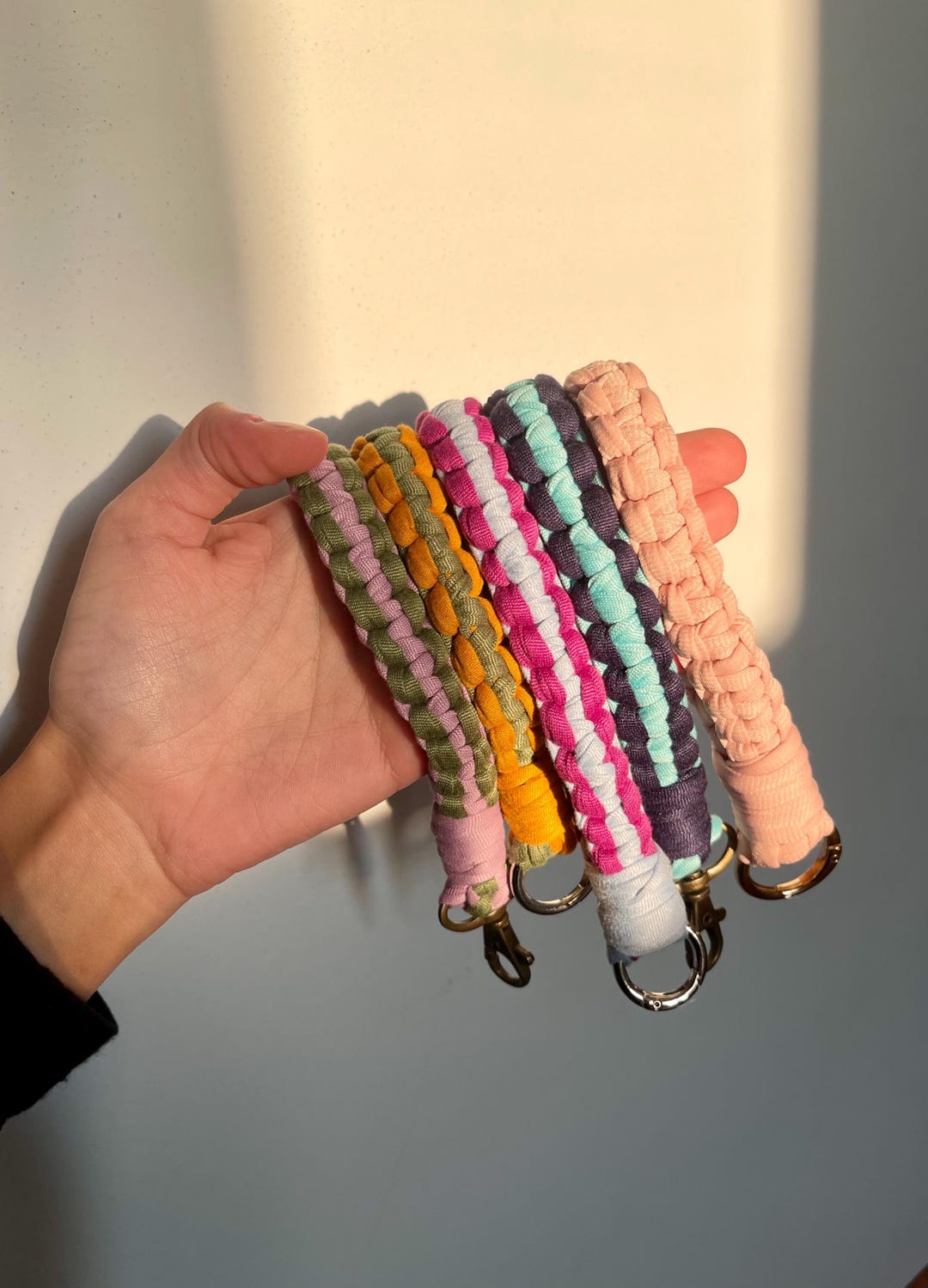 Tutorial Keychain Tali Mecrame TUTORIAL Keyring/keychain Step by Step Macrame Video Tutorial - Etsy