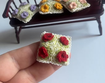 Gehaakt kussen poppenhuisminiaturen