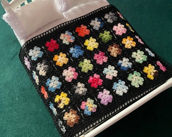 Miniature crochet blanket, 1/12 scale blanket