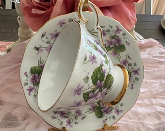 Antique Royal Standard Fine Bone China Tea Cup & Saucer, Made in England