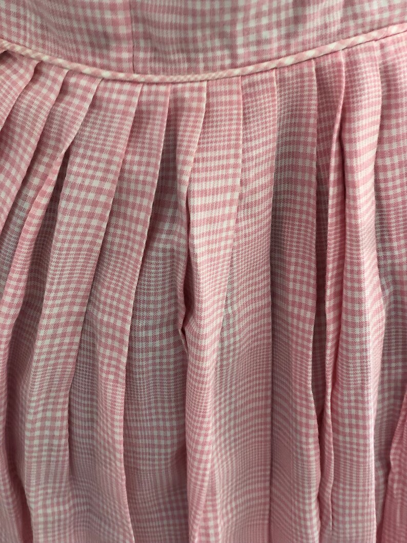 1950s Pink and White Gingham Sundress / Pink Checked Fifties Dress XS. 画像 6