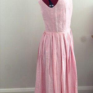 1950s Pink and White Gingham Sundress / Pink Checked Fifties Dress XS. 画像 3