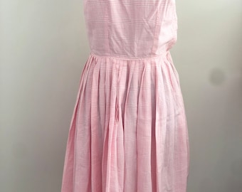 1950s 1960s Pink and White Gingham Sundress / Pink Checked Fifties Dress XS.