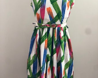 1950s early 1960s Abstract Geometric Paintily Stripe Print Day Dress XS S.