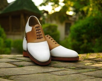 Zweifarbige Lederschnürschuhe: Herren maßgeschneiderte formelle Mode
