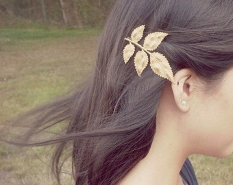 Large Gold Leaf Bobby Pin Bridal Hair Clip Bride Bridesmaid Botanical Nature Rustic Woodland Wedding Accessories Womens Gift Spring Fall