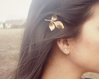 Gold Leaf Bobby Pin Bridal Hair Clip Bridesmaid Botanical Garden Rustic Woodland Wedding Accessories Vintage Style Unique Wife Womens Gift
