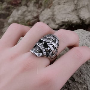 Mummy skull ring bandage wrapped gothic punk dark stainless steel vintage goth jewelry silver death metal alternative jewelry for men women