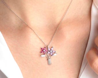 Blumenstrauß-Halskette aus Sterlingsilber, zierlicher Blumenanhänger