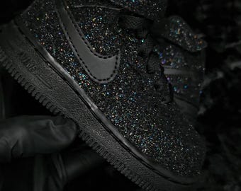 Benutzerdefinierte schwarz Glitter unten Mitte Kleinkind Air Force 1, Custom Air Force 1, Custom Glitter Air Force 1, Custom Bling Air Force 1