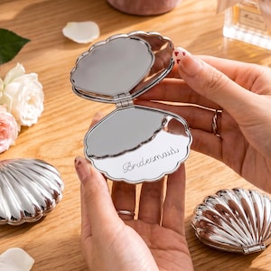 Espelho de bolso com concha gravada, espelho de maquiagem personalizado para madrinhas, lembrancinha de casamento com tema praiano, presente para chá de panela, presente para ela