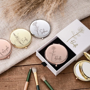 Personalized Name Wedding Gift,Custom Compact Mirror with Birth Flower,Birthday Gift,Bridesmaid Gift,Engraved Pocket Mirror,Gift for Women