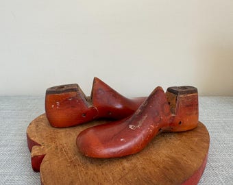 Antique wooden children's pair of shoe molds size 8, Primitive decor, Country decor