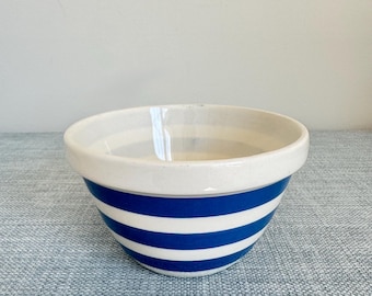 MINI vintage Cornish ware Pudding Bowl, 5" diameter, Blue and white striped, Made in England