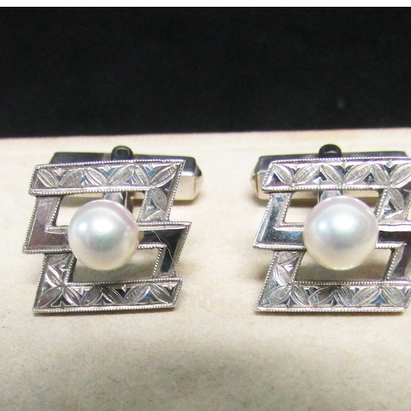 Vintage Estate Mid Century Mikimoto Silver High Luster Pearl Cuff links