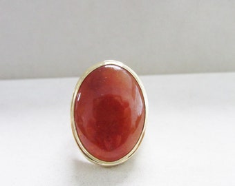 Vintage Estate Mings of Honolulu Mens Larger 14K Gold Bezel Set Translucent Red Orange Brown Jade Ring Hard to Find