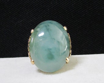 Vintage Estate Mid Century Ming's of Honolulu 14K Gold Translucent Thick Green Watery Blue With Veining Jade Ring