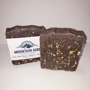 Raw Goats Milk, Honey, & Oatmeal Soap with a Lavender scent