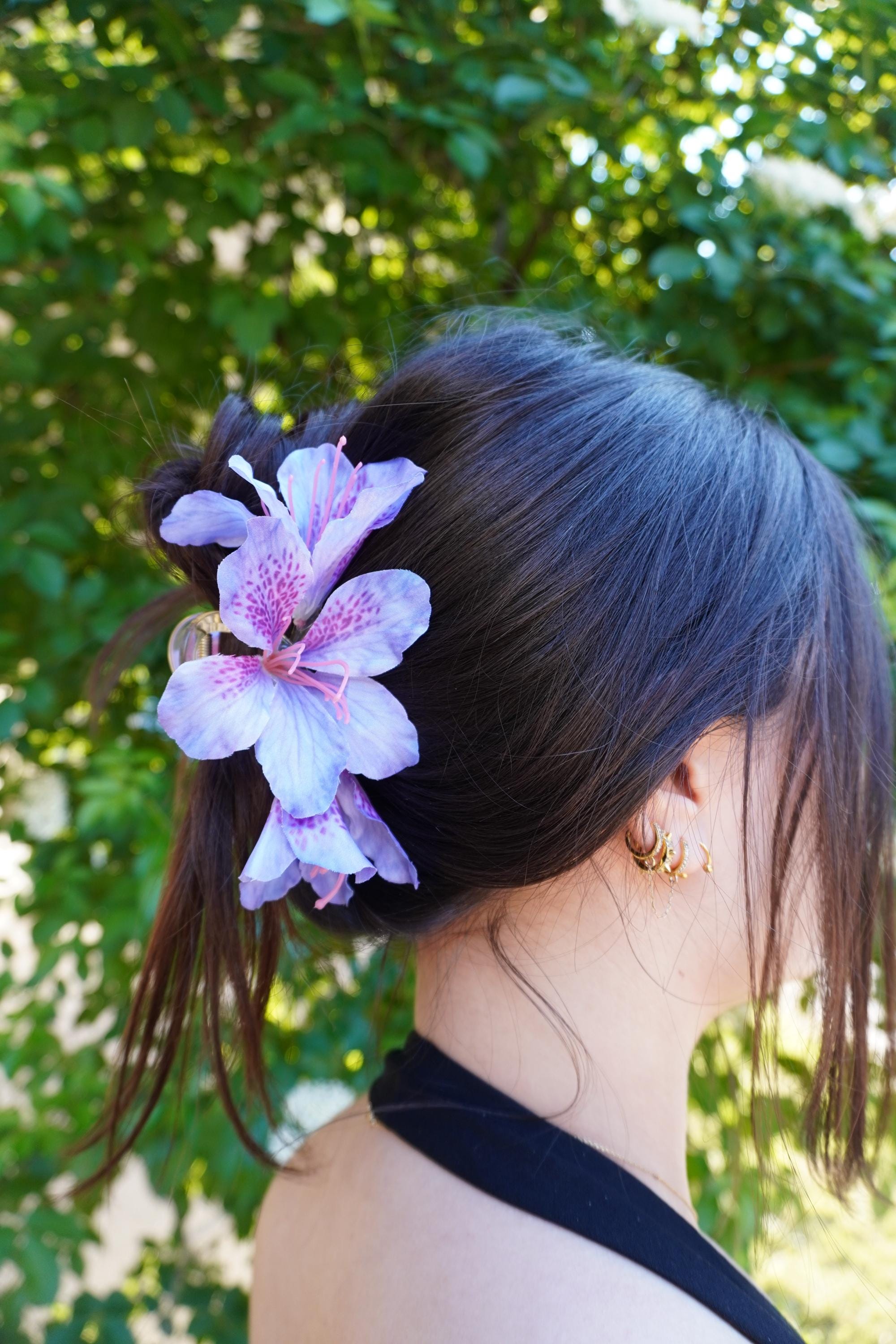 ●GLOWNY● LAVENDER BLOOM HAIR CLIP GY24BHW003LV Lavender Bloom Hair Clip – Handmade Floral Claw for Summer