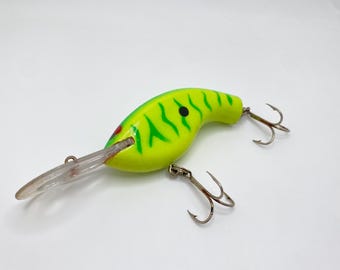 Vintage Lohr's Lures LL-10 Crankbait: Handmade Wooden Fishing Lure