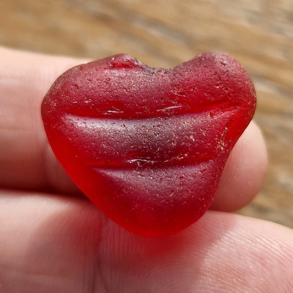 RED SEAGLASS HEART | Sea Worn Lens | Love | Sea Glass | Extremely Rare | Pendant Supplies | Scottish Beach Finds (12205)