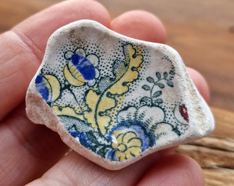 DECORATIVE POTTERY SHARD | Floral | Blue & Yellow Design | Sea Pottery Shard | Pendant Supplies | Scottish Beach Finds (11711)