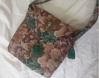 Bolsa mensageiro - Flores de outono e folhas de outono - Corredor de mesa reciclado - Bolsa para livros e laptop - Presente de estudante