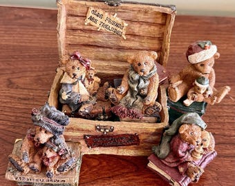 Set de 6 piezas de la colección "Bailey's Ol' Trunk" de Boyds Bears, edición 10.º aniversario, con caja.