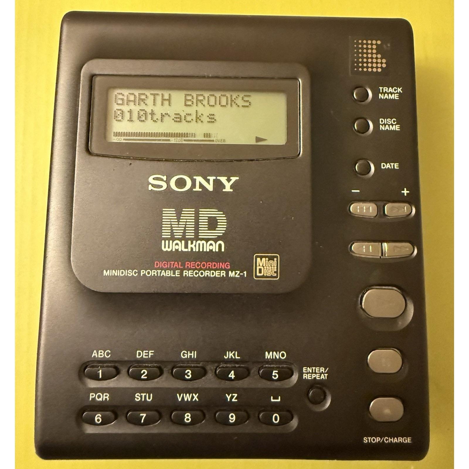 SONY MZ-1 MD Minidisc Walkman Portable Recorder Bundle W