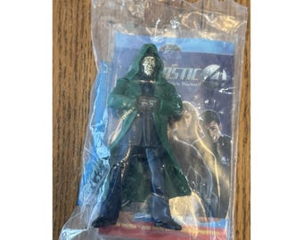 2005 Burger King fantastic Four Dr. Doom Toy, New in Package