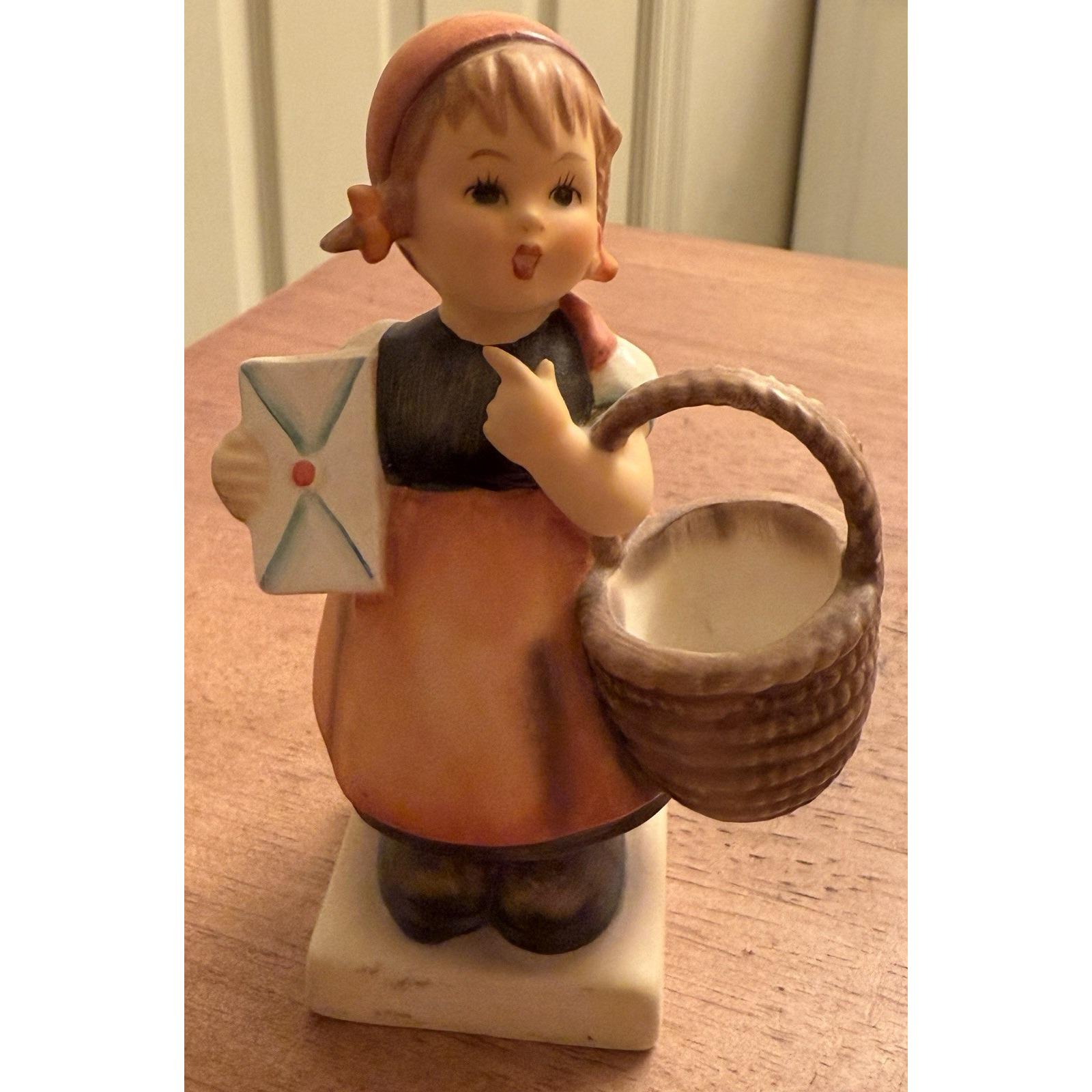 Vintage 1962 Goebel Hummel Mediaton 13/2/0 ( V Five Marking) Girl