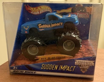 vtg mattel hot wheels rev tredz monster jam SUDDEN IMPACT truck rev n go 2001