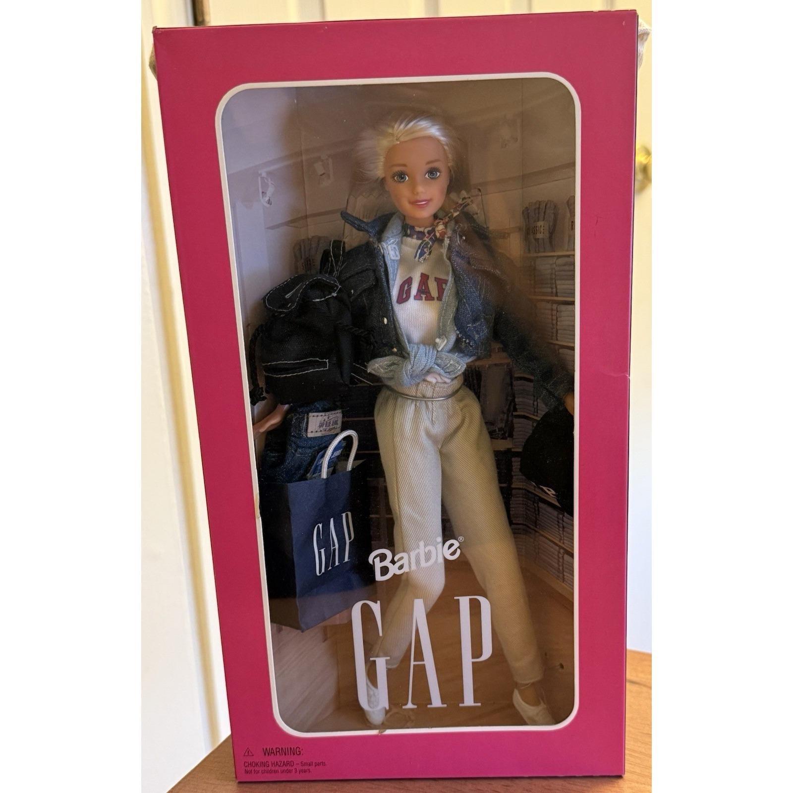 Barbie - GAP アメリカ Barbie 1996 GAP African American Barbie – Sell4Value