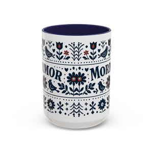 Taza floral sueca Mormor, taza de café de arte popular escandinavo, taza de regalo para la abuela, decoración de cocina nórdica, taza noruega Mormor, regalo para el Día de la Madre imagen 4
