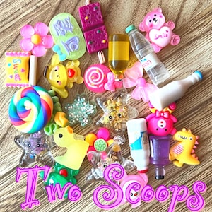 2 Scoops of Resin Toys