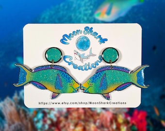 Königin Papageienfisch Schrumpfplastik UV Harz Ohrringe | Tropisches Meer Meeresbiologie