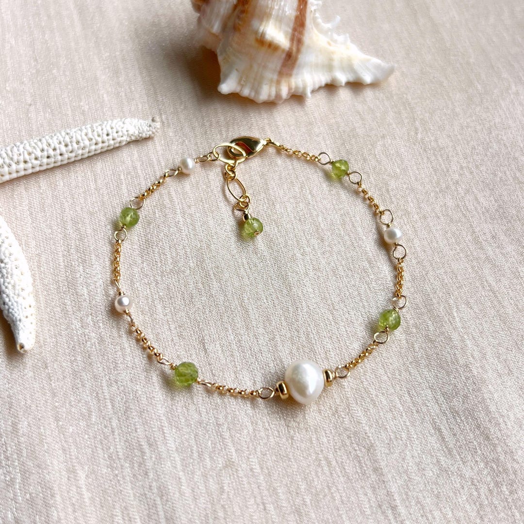 バロックパールとペリドットのブレスレット（14Kゴールドフィルド