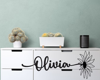 Name Decal, Flower Decal, Vinyl Name decal, Personalized Name Decal, Name Sticker - Tumbler Name Sticker - Yeti Name decal - Car Decal