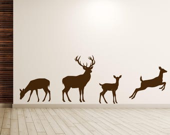 Vinilos decorativos de una familia de ciervos. Juego de 4 pegatinas de animales del bosque para la habitación del bebé o de los niños. #7046