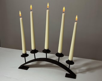 Elegant 5-arm Matte Metal Candelabra - Minimalist Centerpiece in Deep Espresso Black