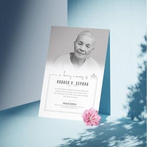 À la douce mémoire | Funérailles | Décès |  Mémorial personnalisé| Faire-part pour les funérailles | Modèle de nécrologie | Faire-part du souvenir | Carte hommage